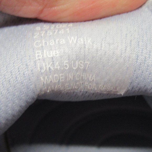 NEW! Clarks Light Blue Cloudstepper Slip On Sneakers - Size 7 - Picture 8 of 10